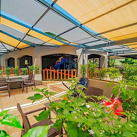 Senza Garden Club Hotel 5*